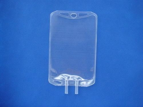 Bolso disponible no- de la infusión del pvc del grado médico del ambiente 3000ml con los diversos conectores